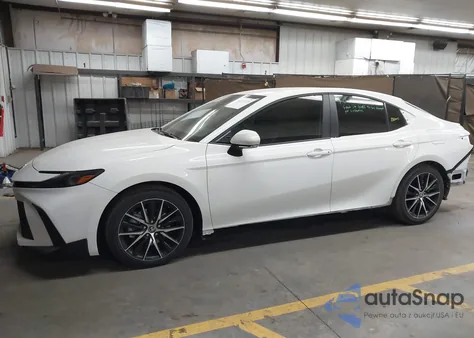 2025 Toyota Camry Se z USA, uszkodzony, nr VIN 4T1DAACK9SU003598